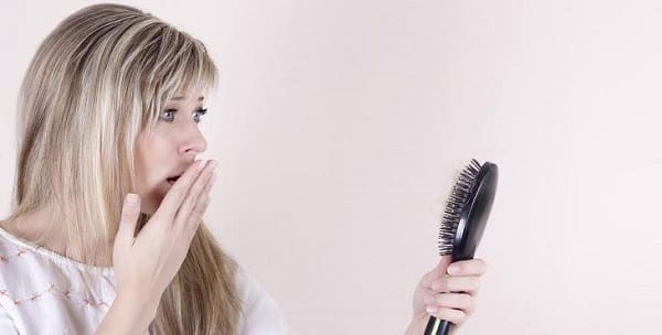 كيفية علاج تساقط الشعر للرجال والنساء