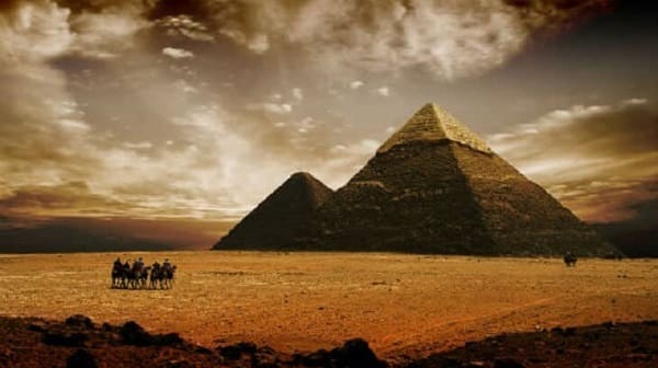 موضوع تعبير عن مصر بالعناصر وأهميتها التاريخية