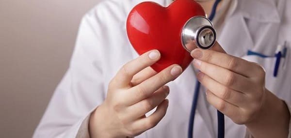 أسباب وطرق علاج زيادة ضربات القلب المفاجئ