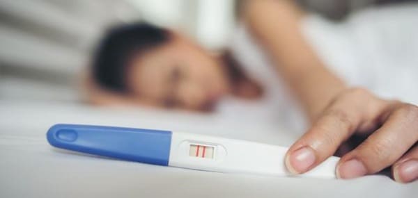 ما هي أعراض الحمل قبل الدورة بعشرة أيام؟