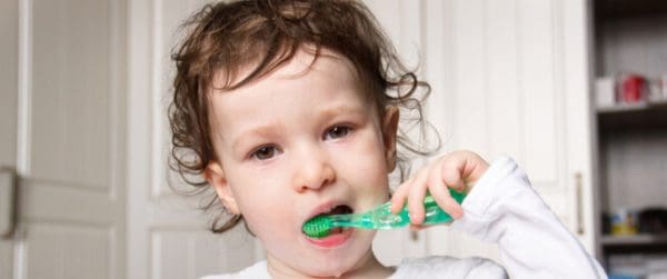 كيفية التخلص من رائحة الفم الكريهة عند الأطفال