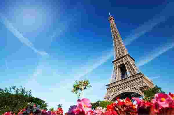 الأوراق المطلوبة للسفر إلى فرنسا سياحة