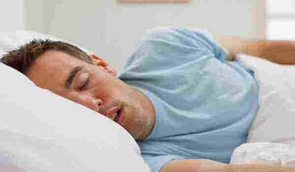 أعراض الإصابة بتوقف النفس التنفس في فترة النوم