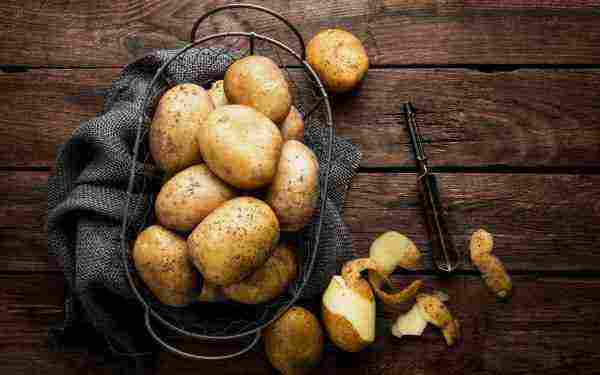 ما تحتويه البطاطس من سعرات حرارية حسب طرق الطهي ؟