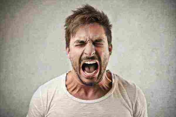 تفسير حلم الغضب والصراخ