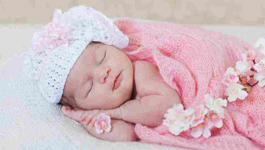 تفسير حلم ولادة ولد جميل أو بنت جميلة للحامل