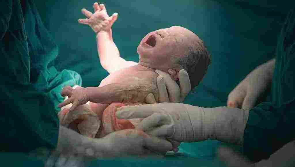 تفسير حلم المخاض بدون ولادة