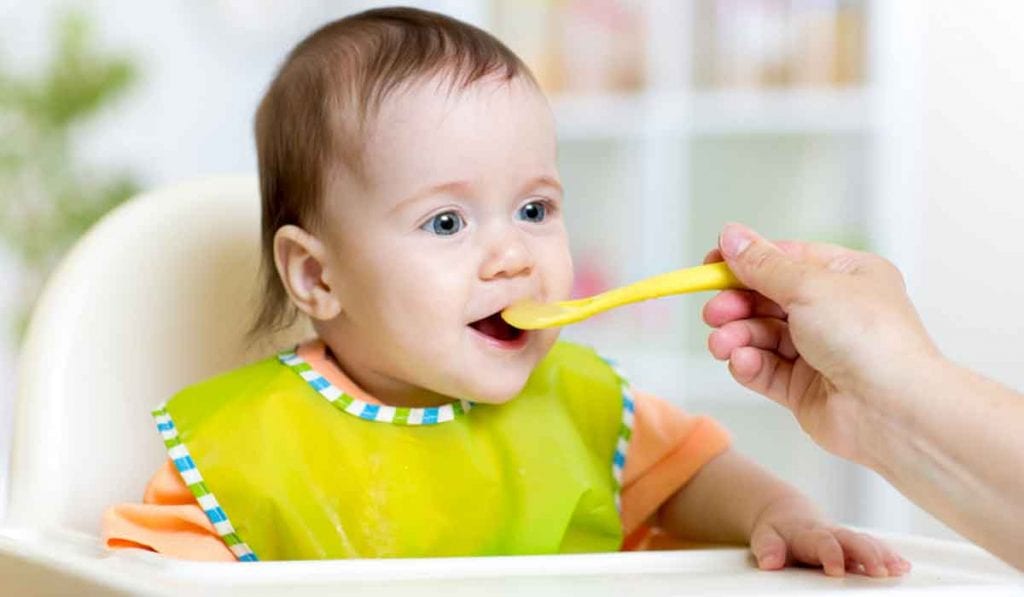 طعام الطفل في الشهر الرابع بالصور زيادة