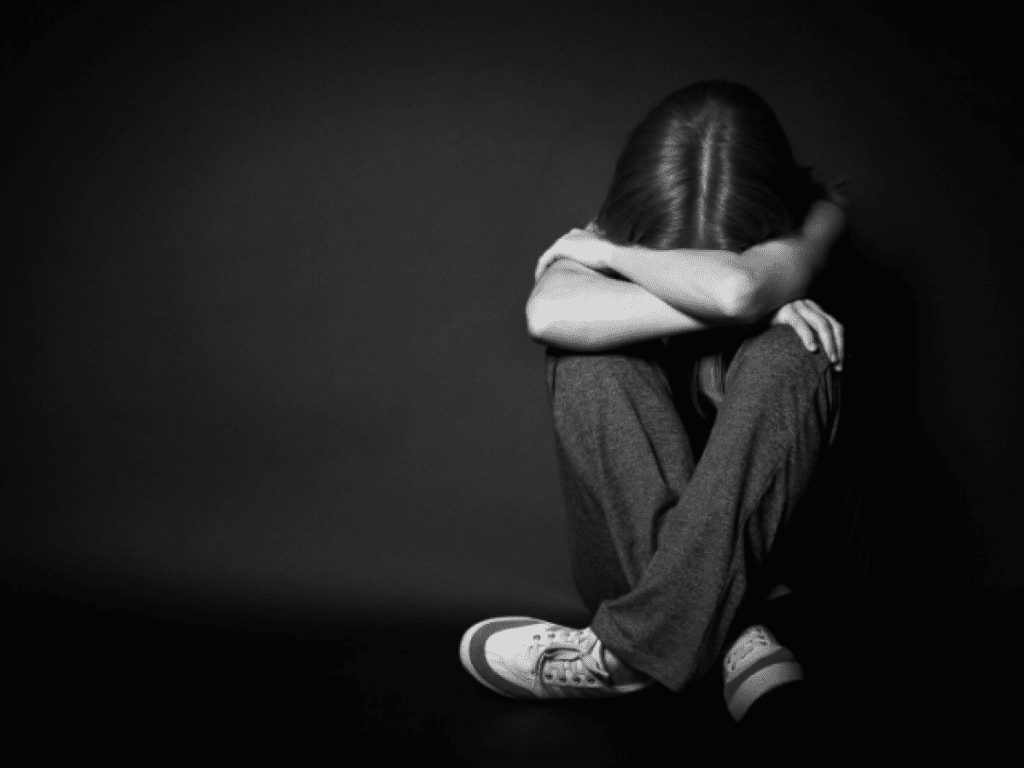 ما هي اعراض الاكتئاب وهل تختلف بين الرجال والنساء