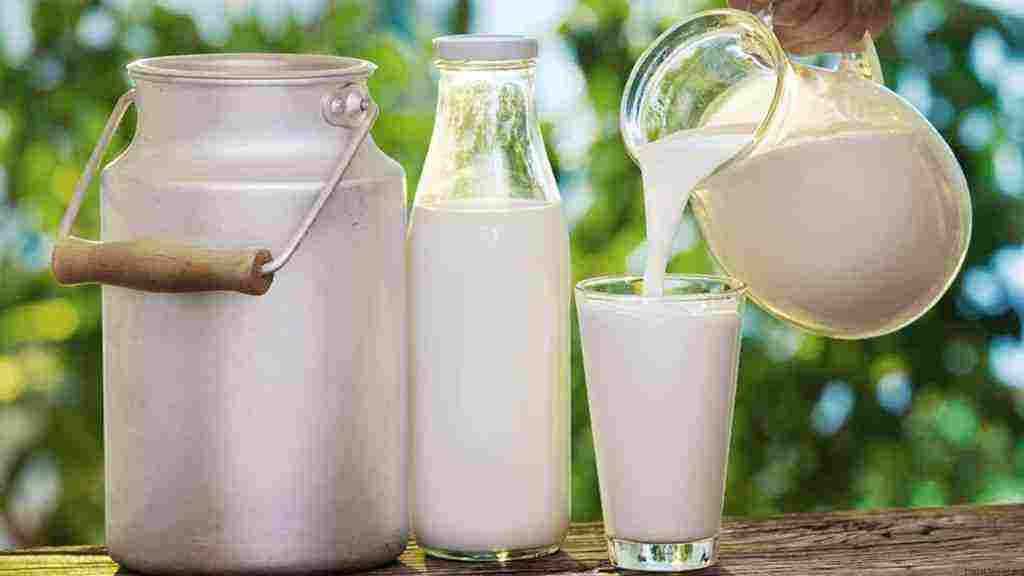 هل الحليب يسبب امساك