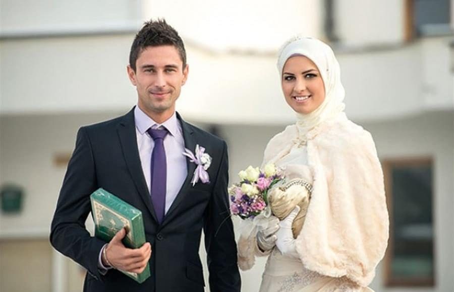 شروط زواج السعودية من أجنبي خارج المملكة