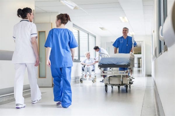 تفسير حلم المستشفى والممرضات
