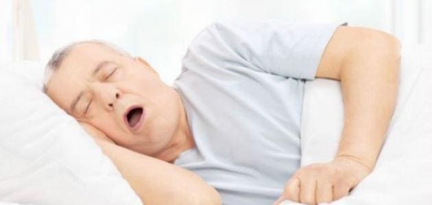  أسباب ضيق التنفس عند النوم