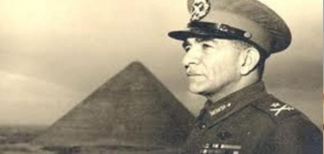 من هو أول رئيس لجمهورية مصر العربية