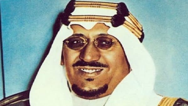 عرف عهد الامام سعود بن عبدالعزيز بالفتره الذهبيه