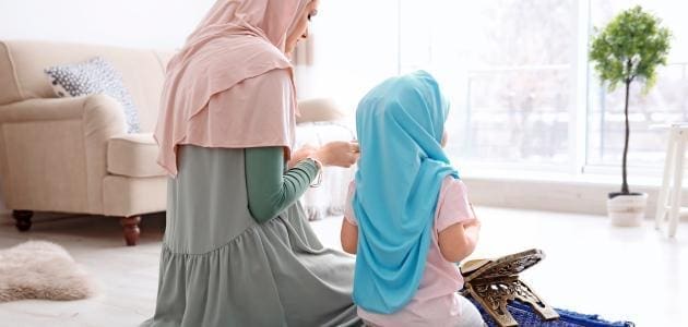 كيف تصلي المرأة صلاة العيد في البيت