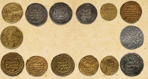 من أول من كتب لا إله إلا الله محمد رسول الله على العملة؟