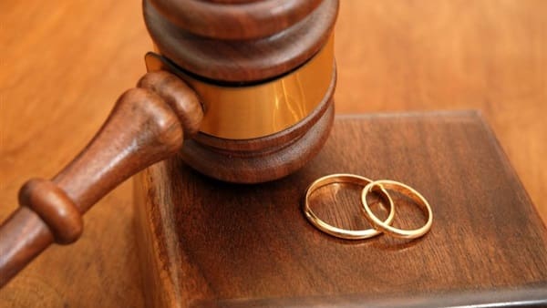الحالات التي لا يقع فيها الطلاق