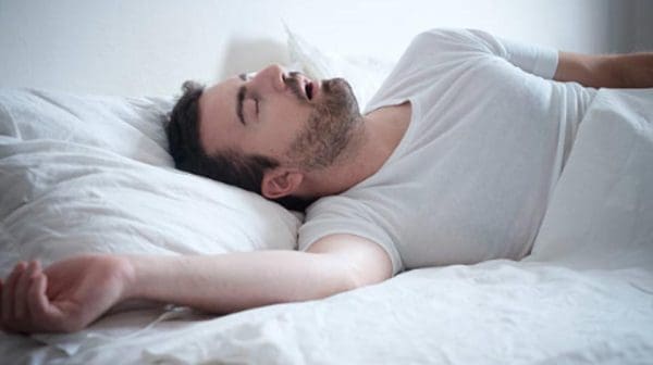 علاج الشخير أثناء النوم ب 3 خطوات بسيطة