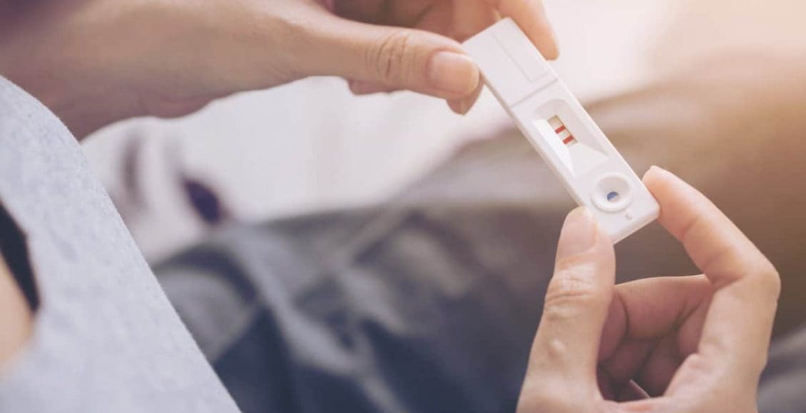 كيف أفرق بين آلام الثدي أول الحمل وآلام ما قبل الدورة الشهرية