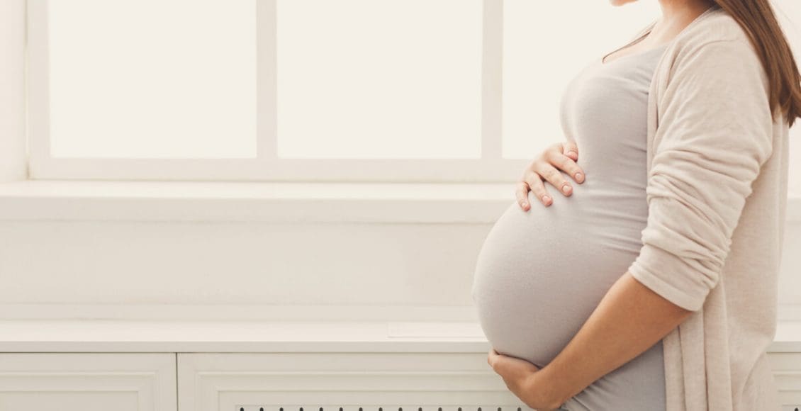 هل يجوز الصوم للمرأة الحامل في الأشهر الأولى