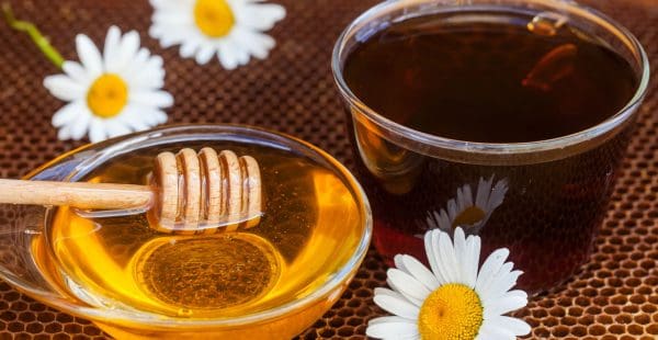 طريقة علاج التبول الليلي عند الأطفال بالعسل