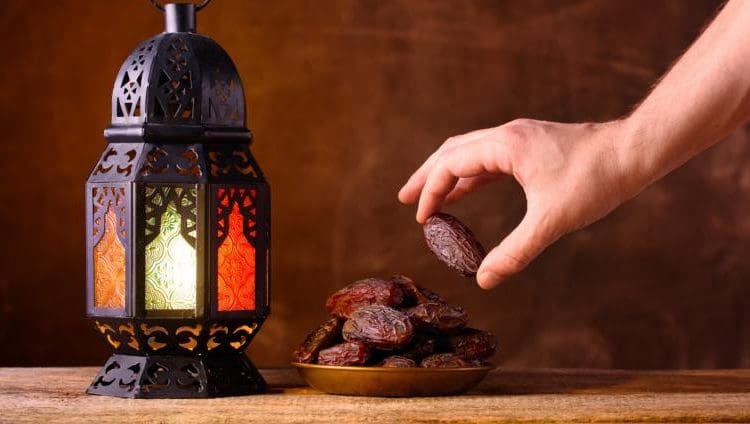 أجمل دعاء يقال بعد الإفطار في رمضان 2021
