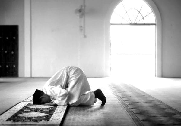 حكم الصوم مع ترك الصلاة في رمضان