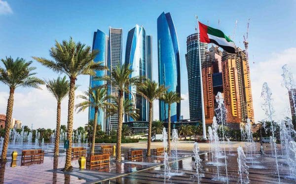 قروض شخصية للوافدين في الإمارات 2022