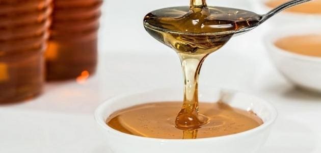 وصفة الحناء بالعسل لعلاج تساقط الشعر وزيادة كثافته 