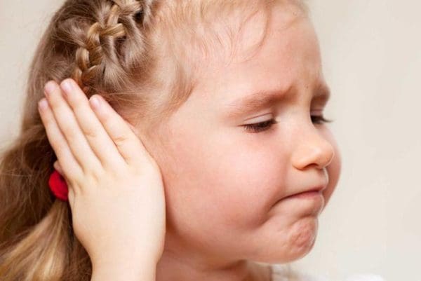 علاج ألم الأذن عند الأطفال