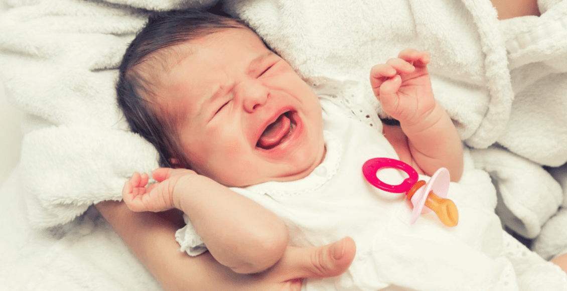 علاج الإمساك عند الرضع حديثي الولادة