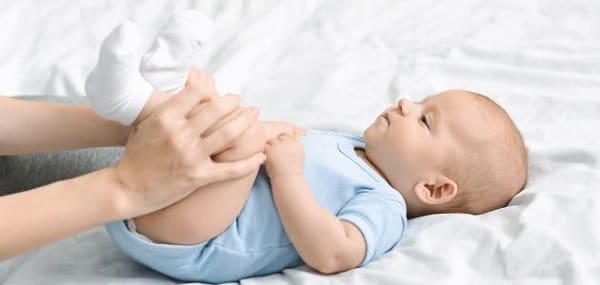 علاج الغازات عند الأطفال حديثي الولادة