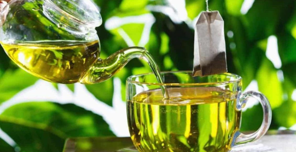 هل الشاي الأخضر مضر للحامل؟