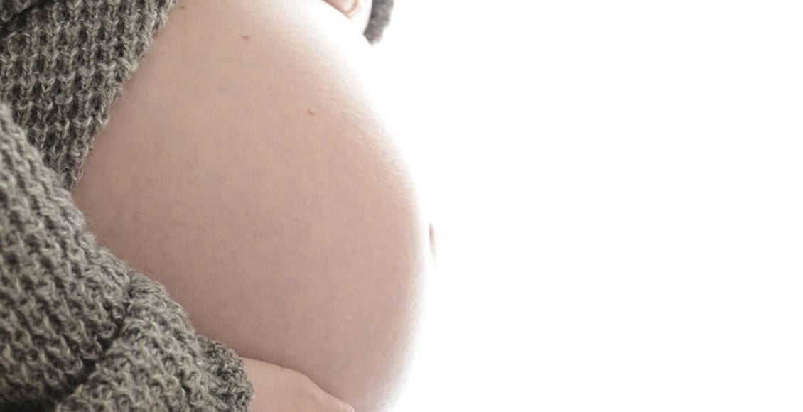 تجربتي مع الحمل بعد عملية شد البطن