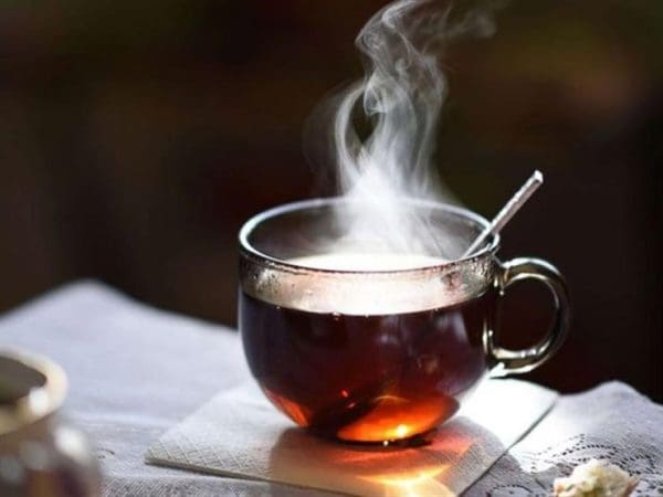 دور الشاي في خفض نشاط الغدة الدرقية