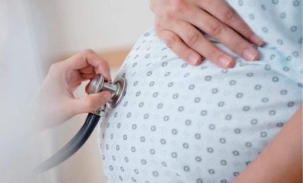 هل يقصر عنق الرحم مع تقدم الحمل
