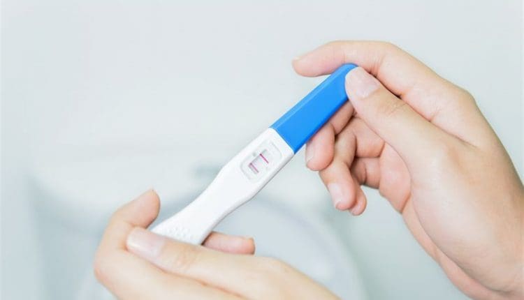 أعراض الحمل بعد التلقيح بيومين