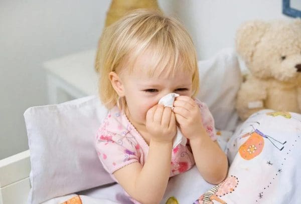 أعراض نزلات البرد عند الأطفال