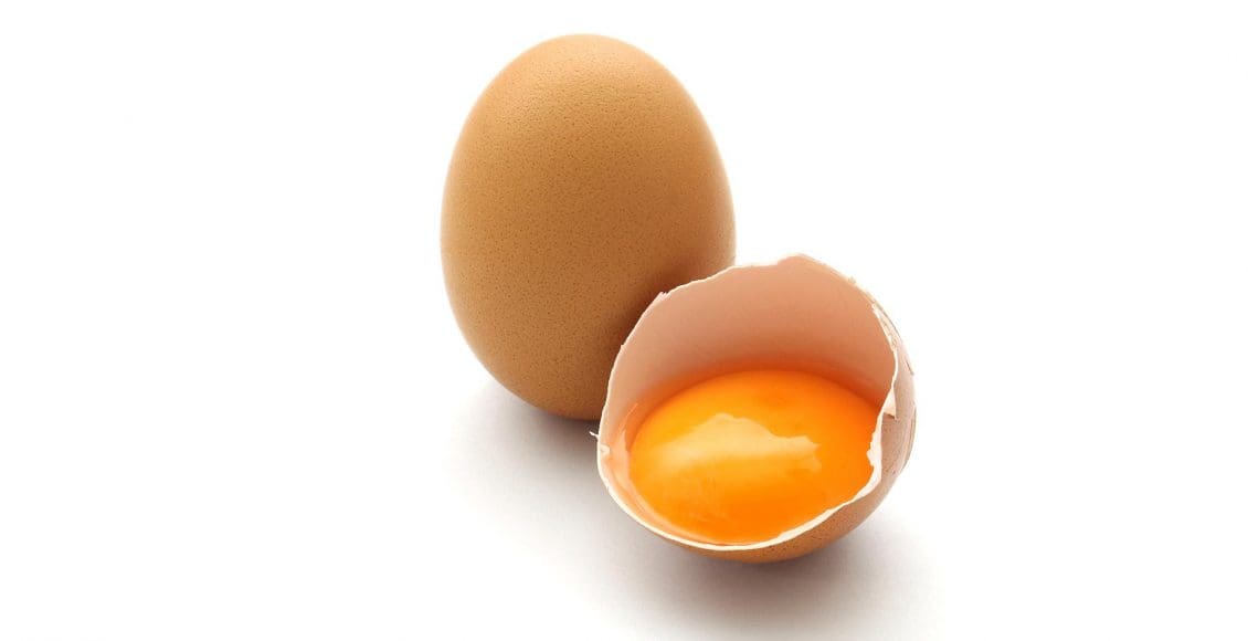 تفسير البيض النيء في المنام للعزباء