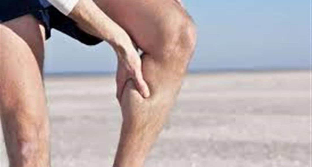 علاج ألم الساقين والفخذين بعد المشي