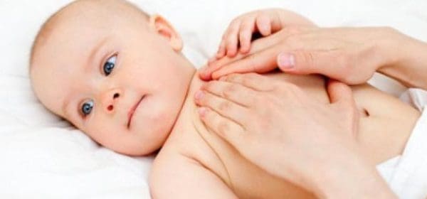 وضع أصول تربية إفترض جدلا  علاج البلغم عند الرضع بالأعشاب – زيادة