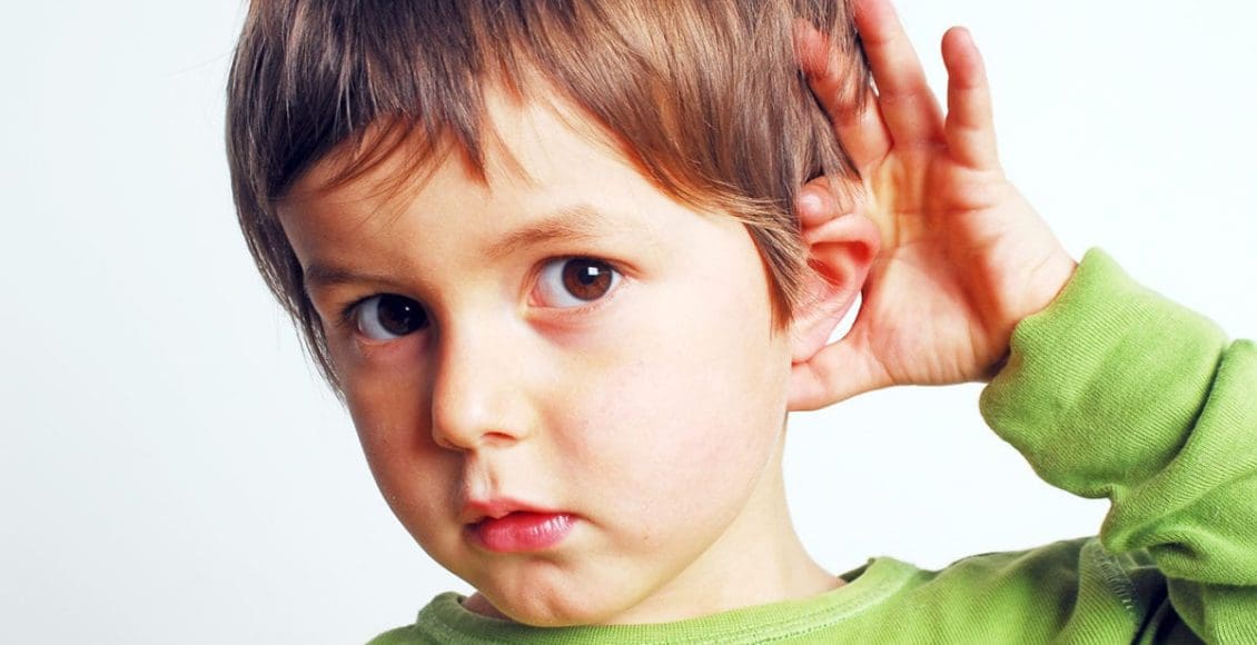 اختبار السمع للأطفال في المنزل