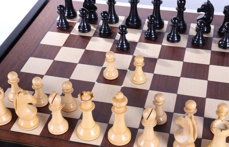 كم عدد مربعات الشطرنج