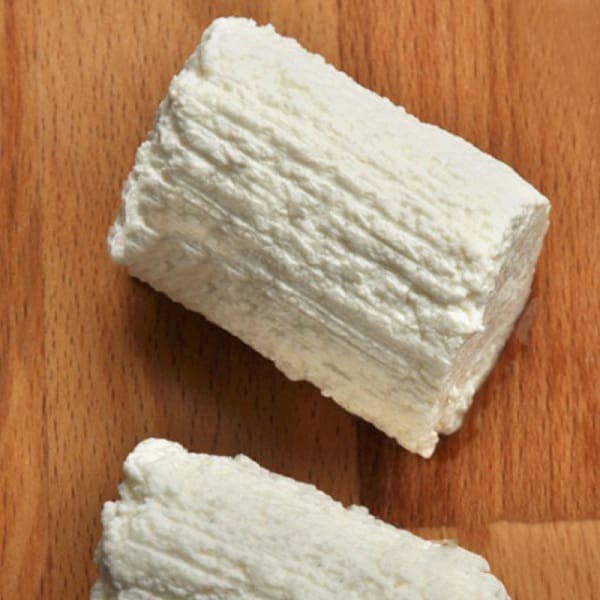 طريقة عمل الجبنة الكريمي من اللبن القاطع