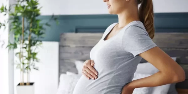 رعشة البطن أثناء الحمل في الشهر الثاني